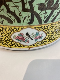 A large Chinese 'Dayazhai' green-ground vase and cover, 19th C.