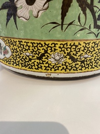 A large Chinese 'Dayazhai' green-ground vase and cover, 19th C.