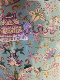 A Chinese famille rose turquoise-ground 'bajixiang' jardini&egrave;re, 19th C.