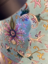 A Chinese famille rose turquoise-ground 'bajixiang' jardini&egrave;re, 19th C.