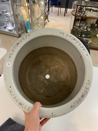 A Chinese famille rose turquoise-ground 'bajixiang' jardini&egrave;re, 19th C.