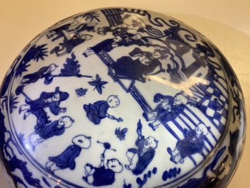 A Chinese blue and white '100 boys' cover for a round box, Wanli