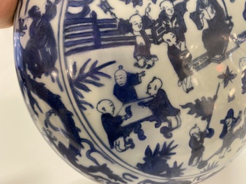 A Chinese blue and white '100 boys' cover for a round box, Wanli