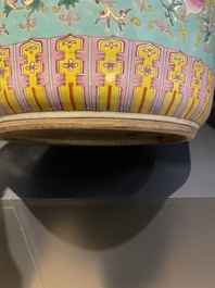 A Chinese famille rose turquoise-ground 'bajixiang' jardini&egrave;re, 19th C.
