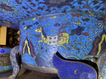 A large Chinese cloisonn&eacute; tripod censer and cover, 19th C.