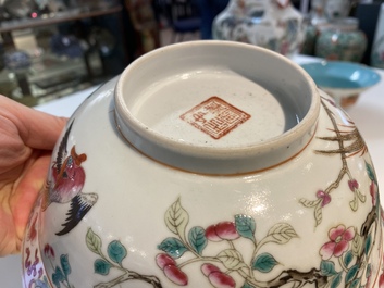 A pair of Chinese famille rose bowls for the Straits or Peranakan market, 19th C.