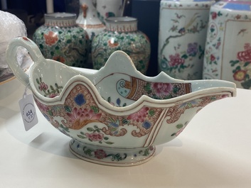 A Chinese famille rose 21-piece dinner service, Qianlong