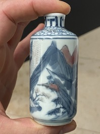 Five Chinese blue, white and copper-red snuff bottles, 18/20th C.