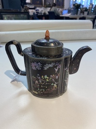 Une th&eacute;i&egrave;re couverte en &eacute;tain laqu&eacute; en 'laque burgaut&eacute;' et nacre, Chine, Kangxi