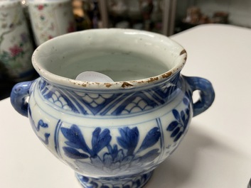 A rare Chinese blue and white kraak porcelain two-handled jarlet on foot, Wanli