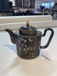 Une th&eacute;i&egrave;re couverte en &eacute;tain laqu&eacute; en 'laque burgaut&eacute;' et nacre, Chine, Kangxi