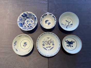 Zes Chinese blauw-witte kommen, Transitie periode en Kangxi