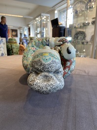 A square Chinese qianjiang cai vase and a 'star god' figure, 19/20th C.