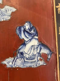 A large Chinese porcelain-embellished lacquered wooden screen, 18/19th C.