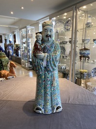 A square Chinese qianjiang cai vase and a 'star god' figure, 19/20th C.