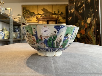 A Chinese famille verte bowl, Chenghua mark, Kangxi