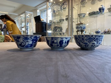 Zes Chinese blauw-witte kommen, Transitie periode en Kangxi
