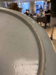 Un plat en porcelaine de Chine qingbai &agrave; d&eacute;cor incis&eacute;, Ming