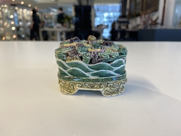 A Chinese verte biscuit incense holder, 19th C.