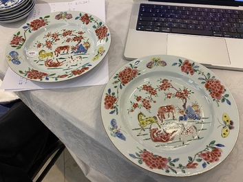 A pair of Chinese famille rose 'horse' plates, Yongzheng/Qianlong