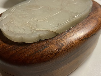 A Chinese wooden box and cover with a white jade 'quail' plaque, 18/19th C.