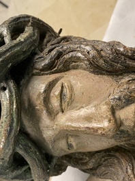Een grote gepolychromeerde eikenhouten Christus, Vlaanderen, 1e kwart 16e eeuw