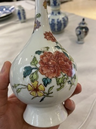 Four Chinese blue and white, famille rose and famille verte vases, Kangxi/Yongzheng
