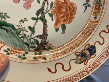 A large Chinese famille rose dish with floral design, Yongzheng