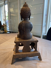 Grand Bouddha en fer de fonte, Chine, Ming