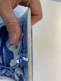 A large Chinese blue and white garniture of three vases, Kangxi