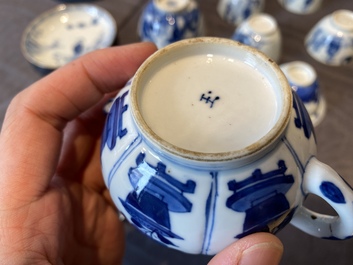 14 Chinese blue and white tea wares, Kangxi and later