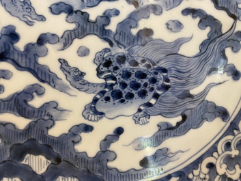 A Japanese blue and white Arita dish with sea turtles, Edo, 18th C.