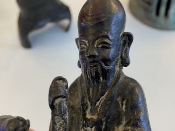 Deux sculptures en bronze figurant Shou Lao et Guanyin, Chine, Ming