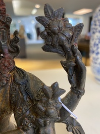 Vasudhara en bronze dor&eacute; et laqu&eacute;, Sino-Tibet, 17&egrave;me