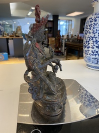 Vasudhara en bronze dor&eacute; et laqu&eacute;, Sino-Tibet, 17&egrave;me