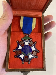 A Chinese Merit Medal 1st class, its 1918 award document and the book: Views of Henan, 1920
