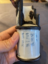 A South-Chinese or Vietnamese blue and white water pipe, 19th C.