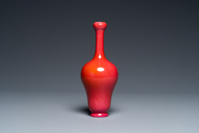 A Chinese monochrome ruby-glazed garlic head bottle vase, Qianlong mark, Republic