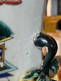 A hexagonal Chinese famille rose vase with antiquities and peacocks, 19th C.