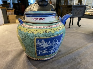 Th&eacute;i&egrave;re couverte en gr&egrave;s de Yixing &eacute;maill&eacute;, Chine, 19&egrave;me