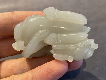 A Chinese white jade 'two rams' group, 19th C.