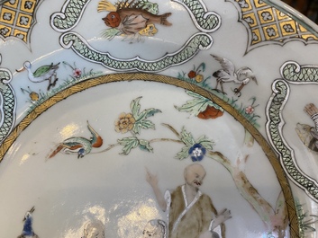 A Chinese famille rose plate after Cornelis Pronk: 'Doctor's visit', Qianlong