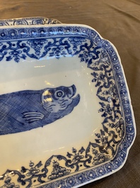 A pair of Chinese blue and white 'herring' dishes, Qianlong
