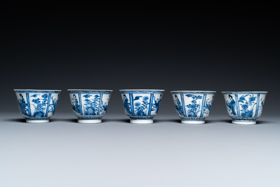 Zes Chinese blauw-witte schotels en vijf koppen, Qi Yu Tang Zhi 奇玉堂製 merk, Kangxi