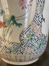 A pair of fine Chinese famille rose vases and covers, Qianlong mark, 19th C.