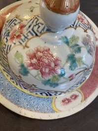 A pair of fine Chinese famille rose vases and covers, Qianlong mark, 19th C.