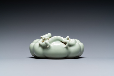 A Chinese celadon-glazed 'lingzhi' brush washer, Qianlong mark, 19/20th C.