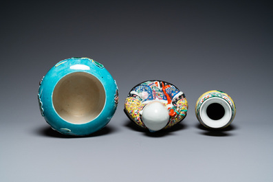Collection vari&eacute;e en porcelaine de Chine famille rose et qianjiang cai, 19/20&egrave;me