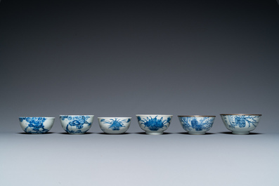Zes Chinese blauw-witte 'Bleu de Hue' kommen en vier borden voor de Vietnamese markt, 19e eeuw