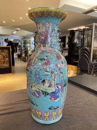 A Chinese famille rose turquoise-ground 'immortals' vase, 19th C.